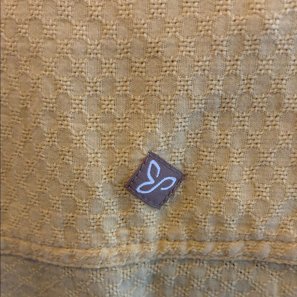 Organic Cotton Prana Golden Button-Down Women's Shirt - Picture 5 of 9